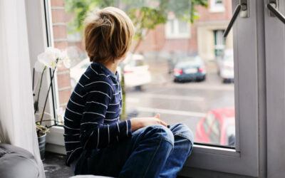 Señales que podrían ayudarte si tu hijo tiene autismo