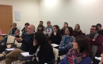 Curso «Construyendo espacios de dignidad. La artesanía del apoyo»