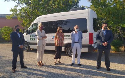 Entrega de la nueva furgoneta