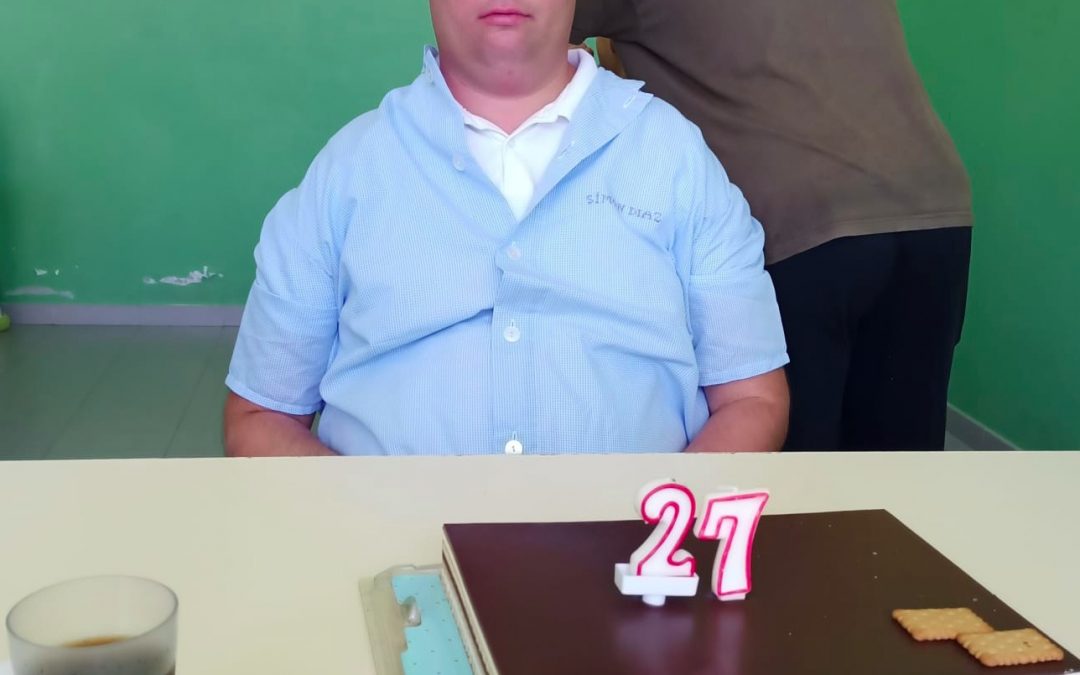 FELICIDADES SIMÓN