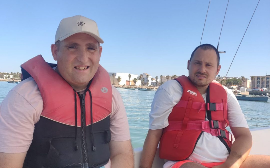 Viajes en vela con el servicio de Alhucema