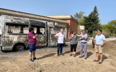 El delegado territorial de Inclusión Social reitera su colaboración para dar respuesta a los daños causados por el incendio de Puerto Real