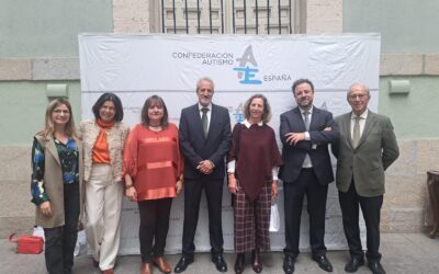 Asistimos al acto institucional por el 30 aniversario de la Confederación Autismo España