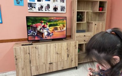 Renovación de mobiliario de Alhucema gracias a Fundación ONCE